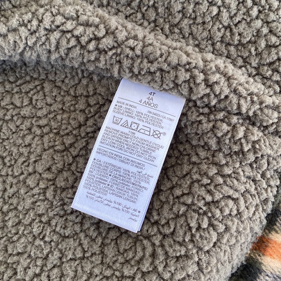 Old Navy Plaid Shacket - Picture 9 of 9